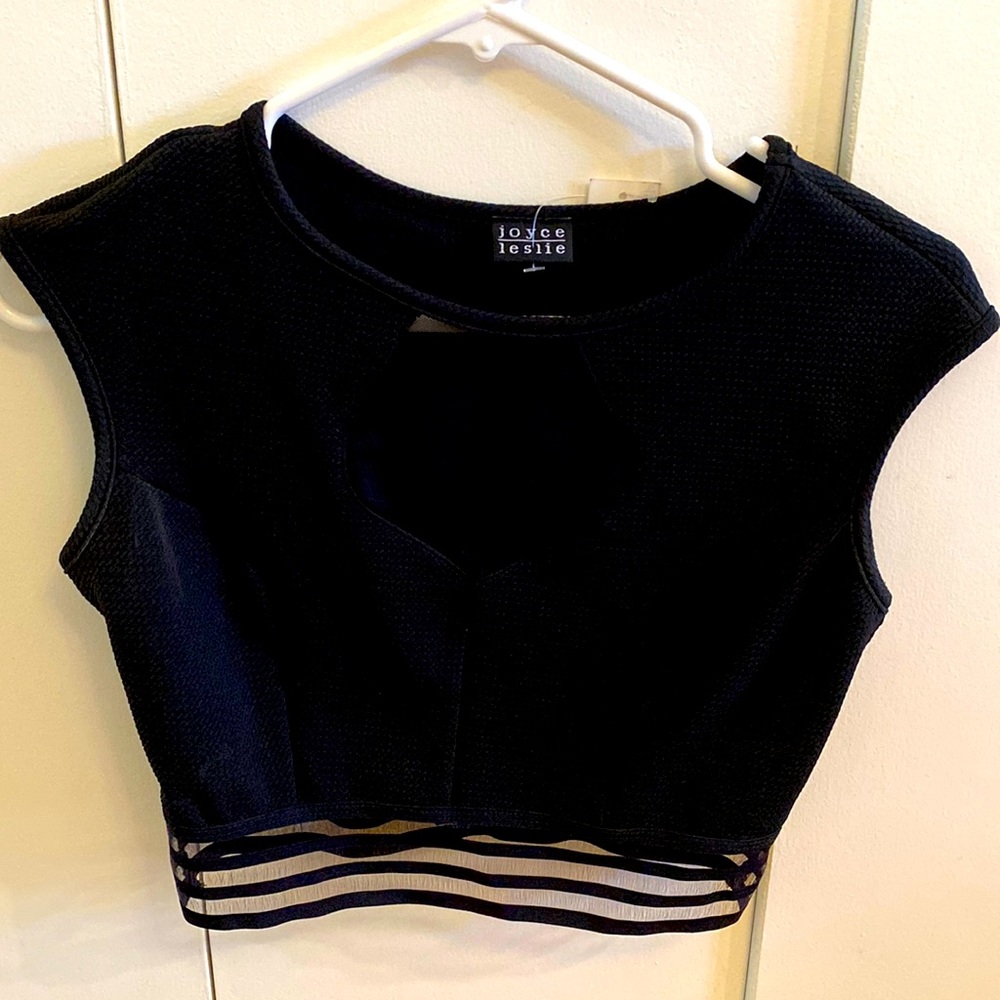 Joyce Leslie Crop top